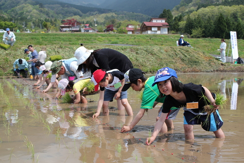 【岡山県 奈義町】那岐あぐり村　四季の学校